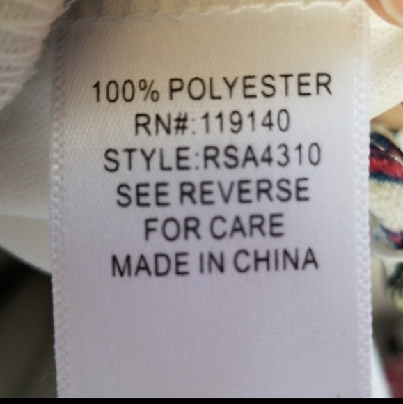 🆕️ NWT Gorgeous Purple Snow Floral Romper - Picture 6 of 6